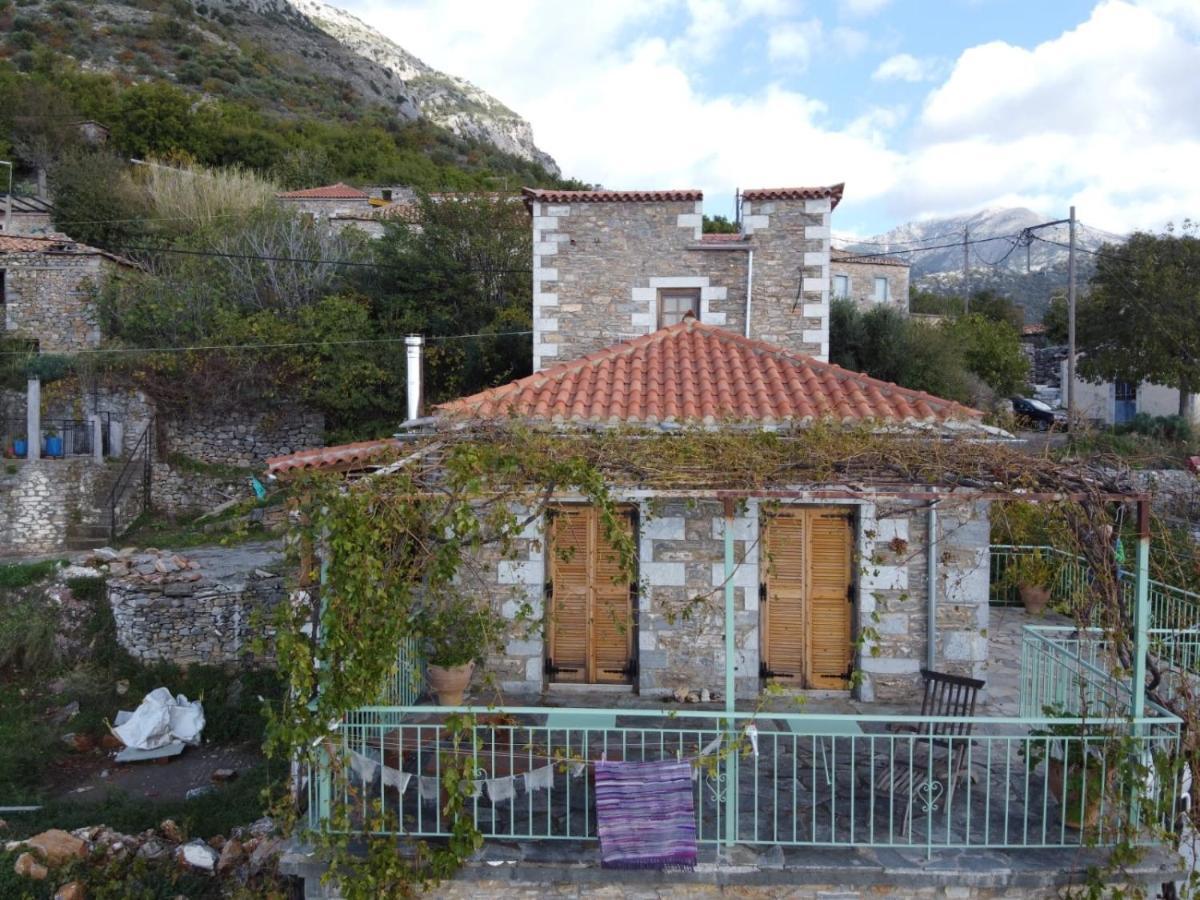 Nefeli Tseria Exterior foto